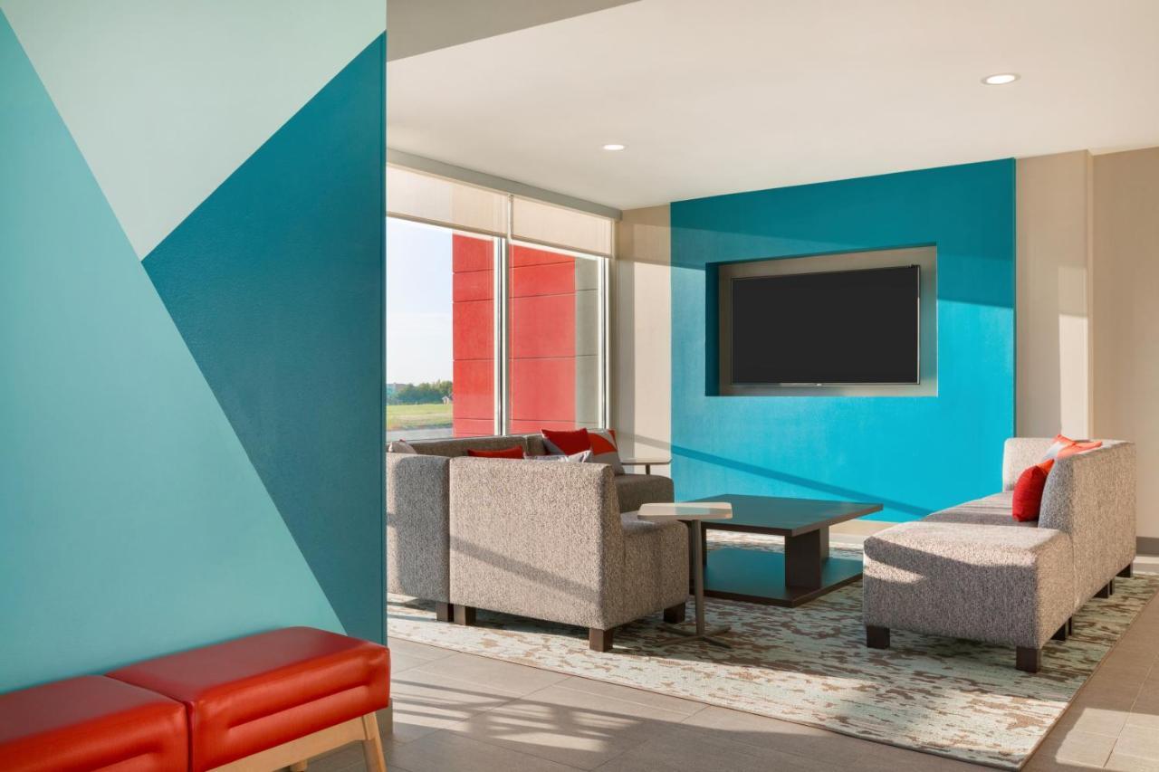 Avid Hotel - Toronto - Vaughan Southwest By Ihg Екстериор снимка